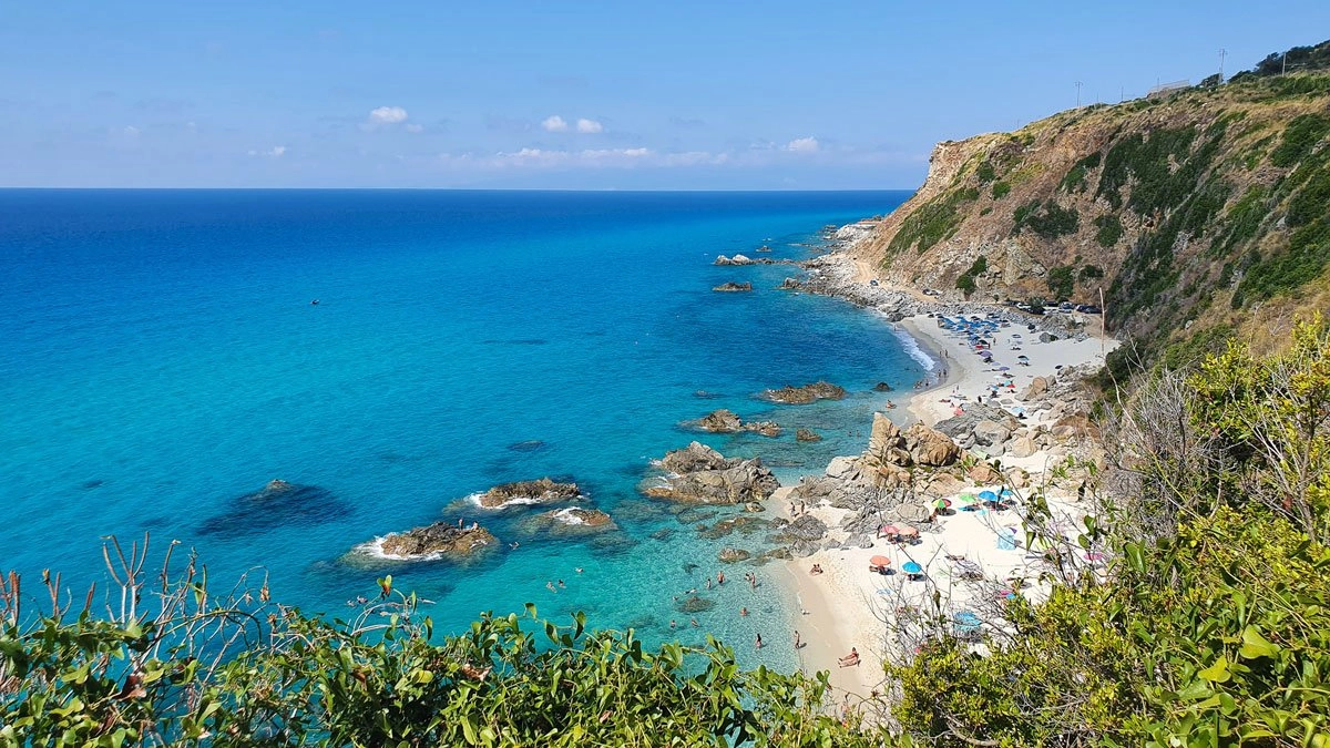 Paradiso del Sub beach in Zambrone